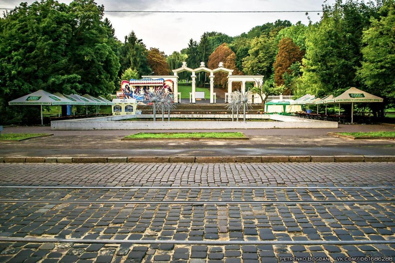 Central Park Apartment Lviv Dış mekan fotoğraf